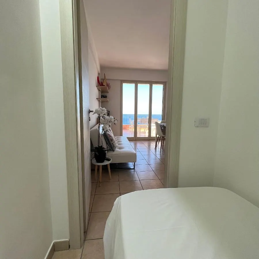 La Baia Delle Sirene Luxury Apartment Letojanni 0*,  Italy