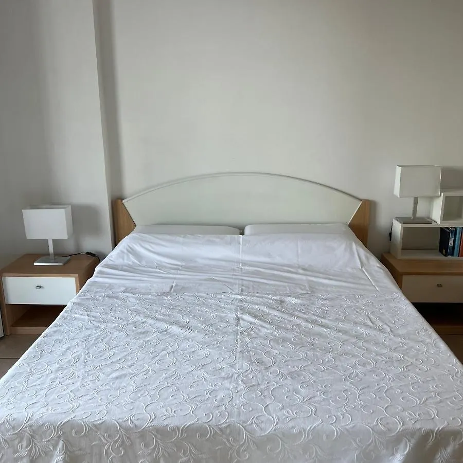 La Baia Delle Sirene Luxury Apartment Letojanni 0*,