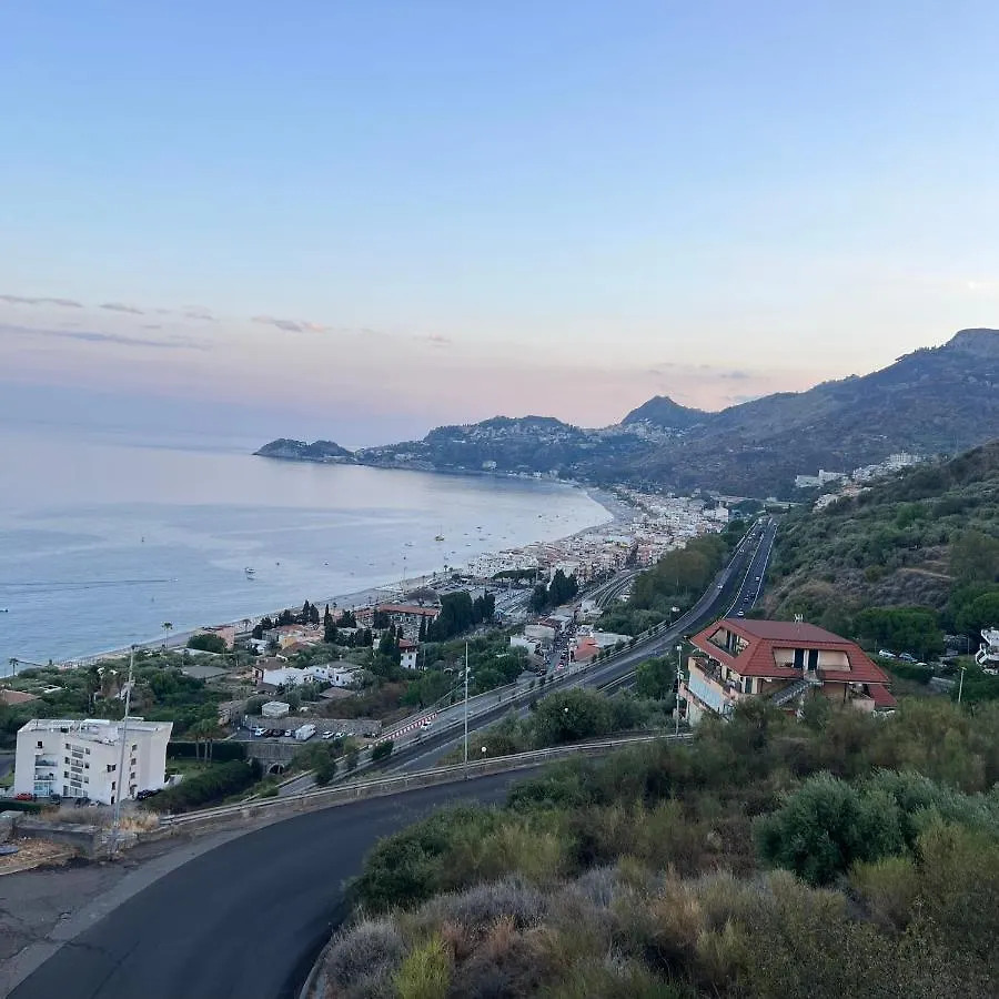 La Baia Delle Sirene Luxury Apartment Letojanni 0*,  Italy
